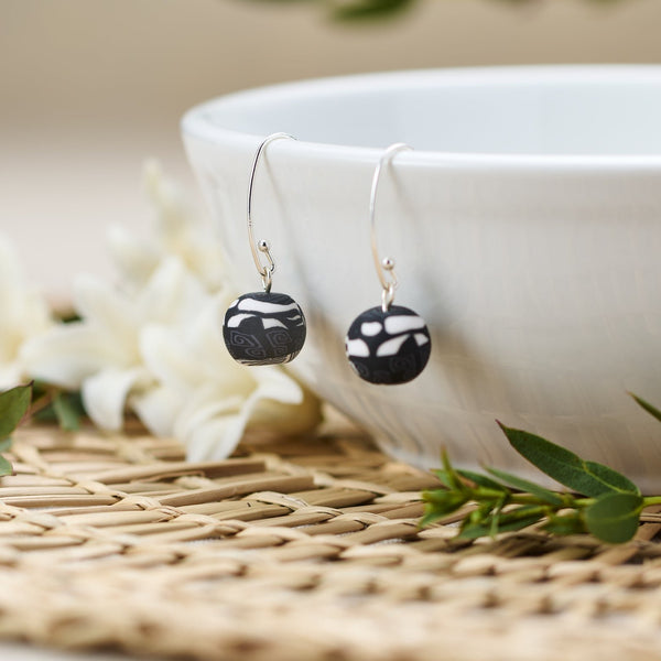 Noir Medium Bead Earrings